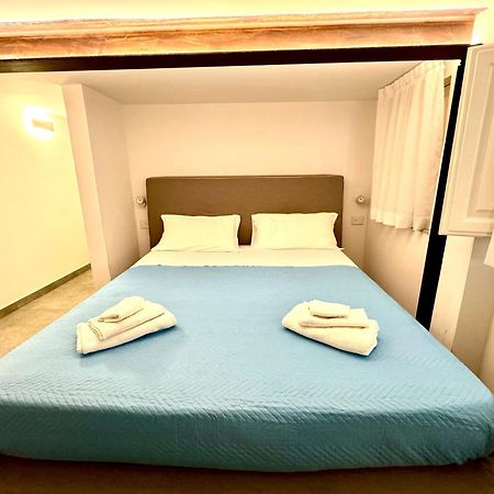 קטאניה Cortile Nobile Luxury Suites מראה חיצוני תמונה